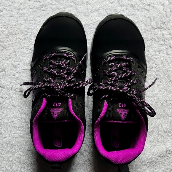 New Balance 412v1 Women's Alloy Toe Black & Purple Athletic Work Shoes Sz 7.5 - Picture 1 of 7